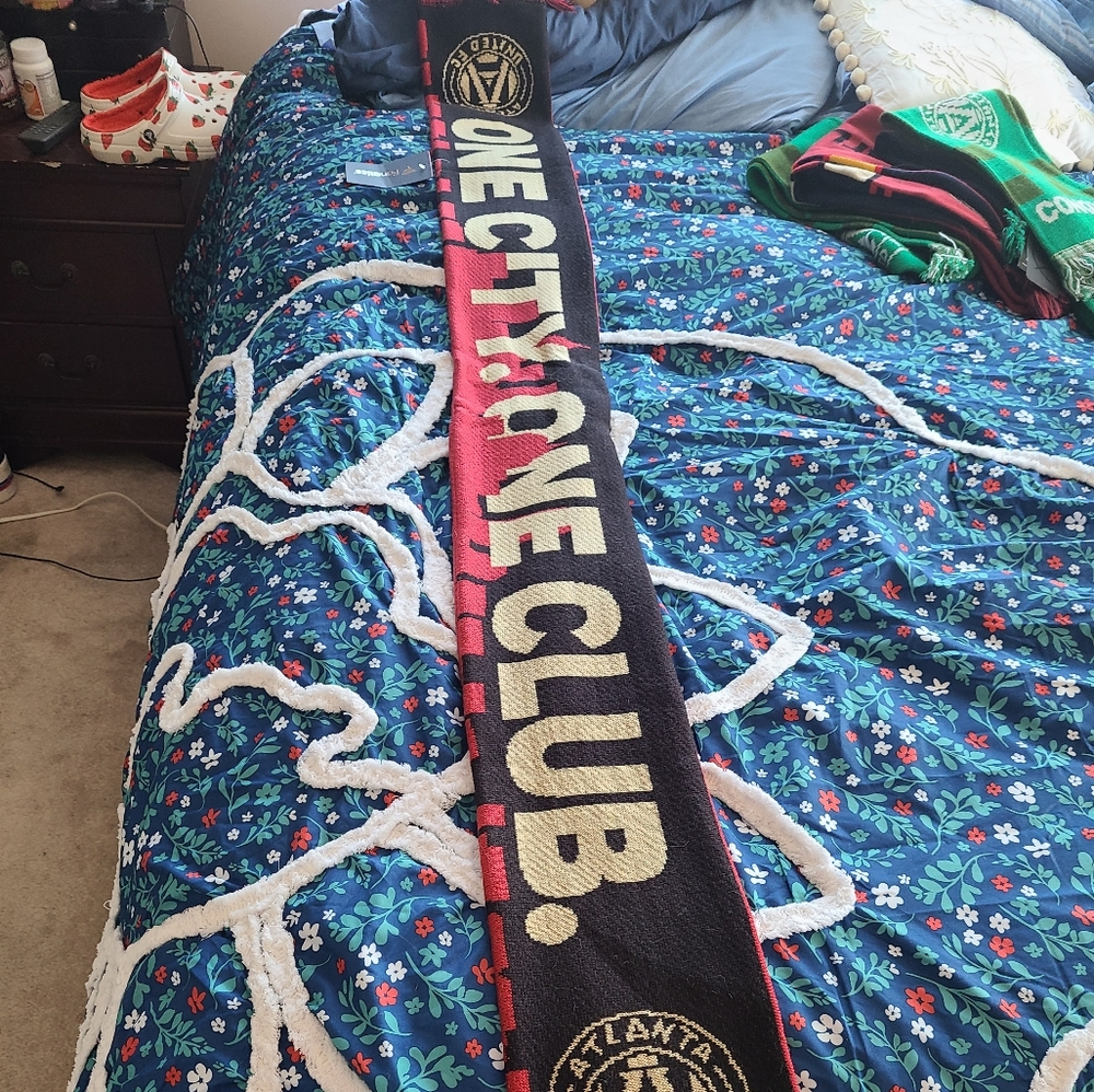 Atlanta United scarf